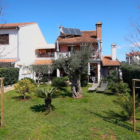 Apartments Palm View Rovinj Exterior photo